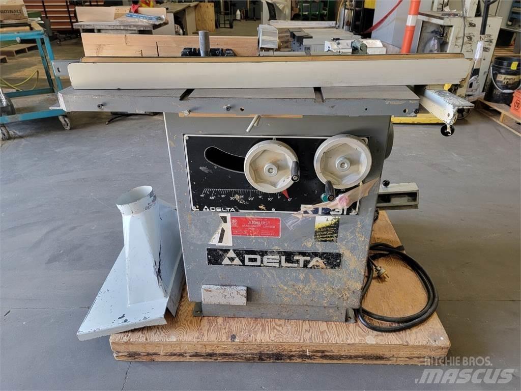 Delta RT-31 Construcción - Otros
