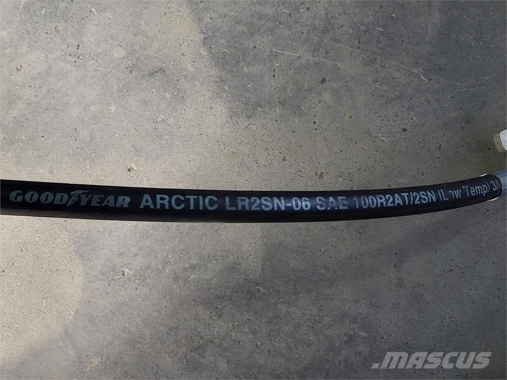 Goodyear 100R2AT/2SN Otros componentes