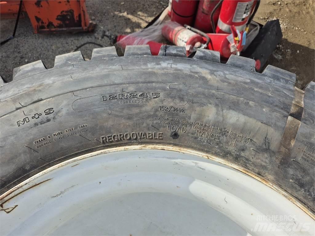 Goodyear G177 Neumáticos, ruedas y llantas