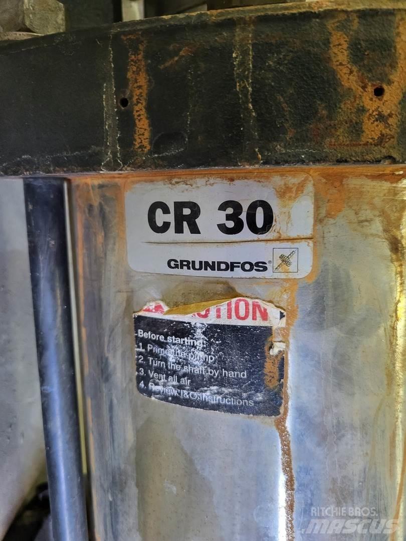 Grundfos CR 30 Bombas de agua