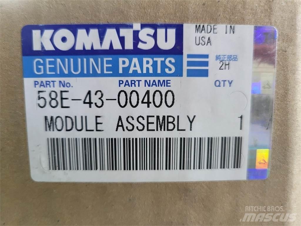 Komatsu 58E-43-00400 Dúmpers articulados