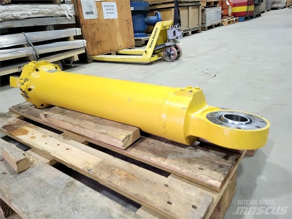 Komatsu EL7952 Dúmpers articulados