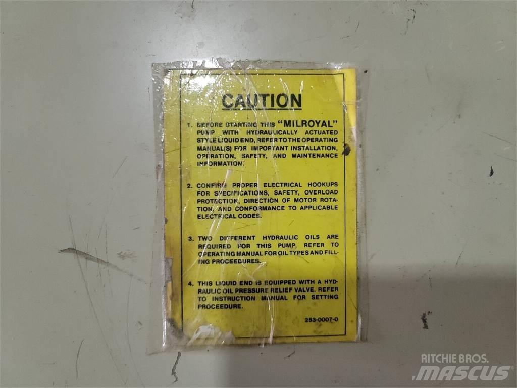  MILROYAL MC1-M40-D141 Bombas de agua