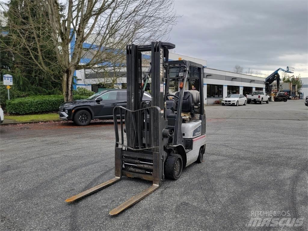 Nissan MCPL01A15LV Construcción - Otros