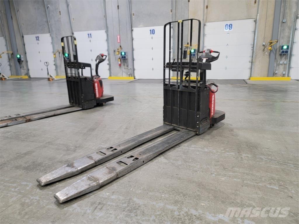Raymond 8410 Construcción - Otros