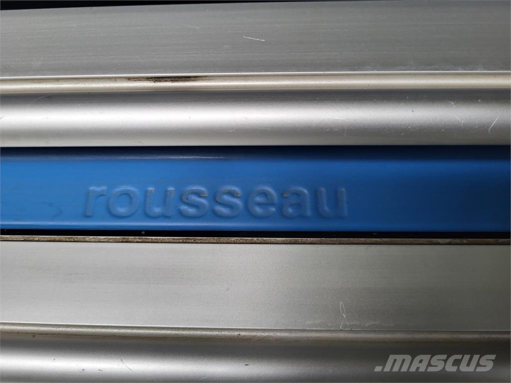 Rousseau  Construcción - Otros