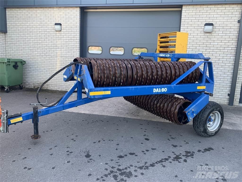 Dal-Bo Compact 630 Construcción - Otros