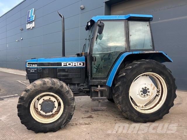 Ford 7740 Tractores