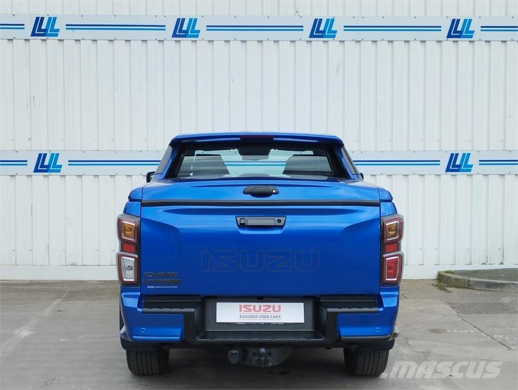 Isuzu V-Cross Furgonetas caja abierta