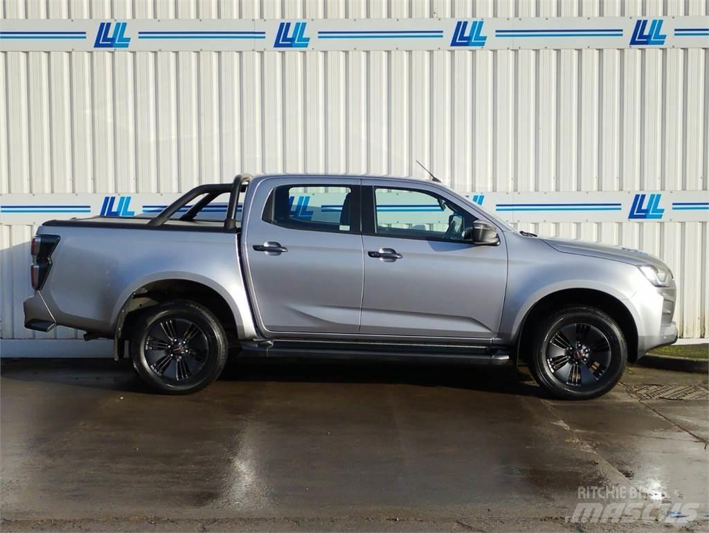 Isuzu V-Cross Construcción - Otros