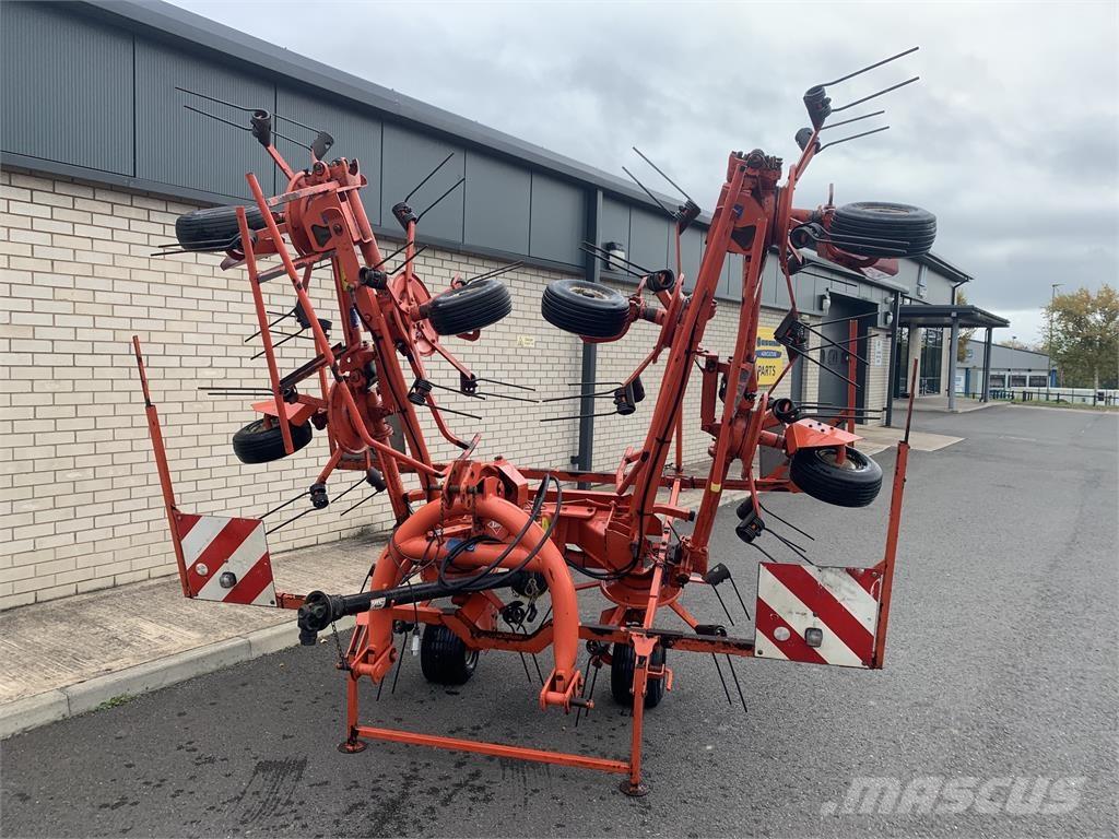 Kuhn GF 7601 MH Rastrillos y henificadores