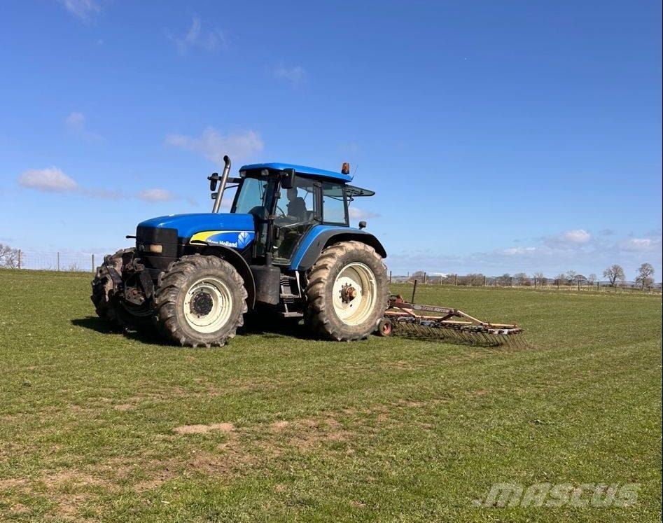 New Holland TM175 Tractores