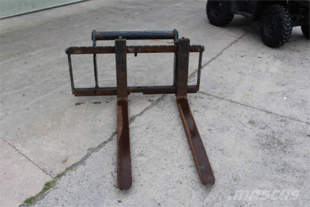  Pallet Forks & Frame Horquillas