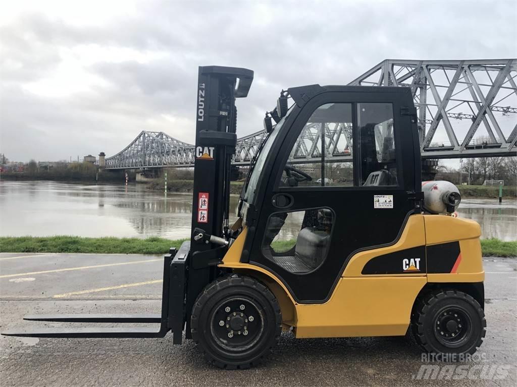 CAT GP30N Otras carretillas elevadoras