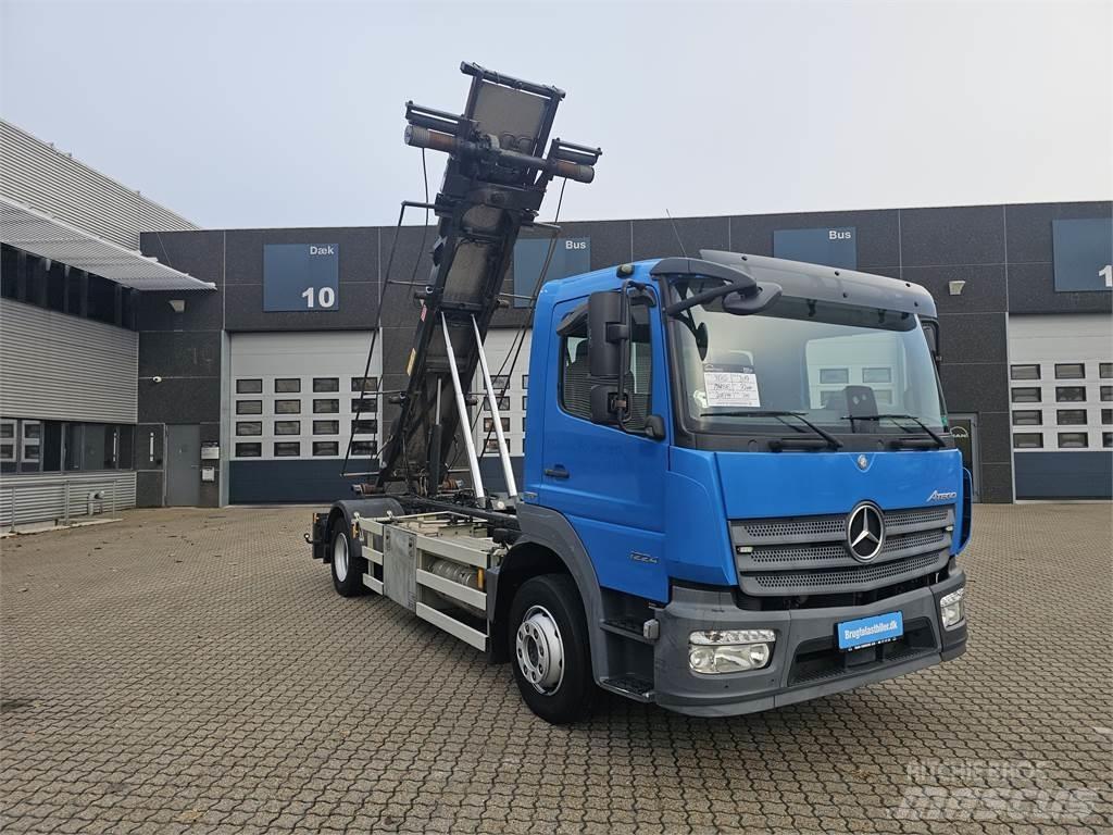 Mercedes-Benz Atego 1224 Camiones con gancho