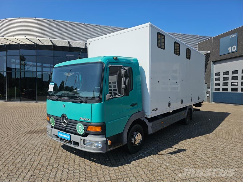 Mercedes-Benz Atego 817 Camiones de ganado
