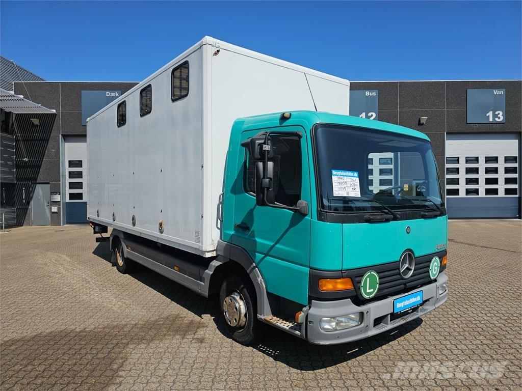 Mercedes-Benz Atego 817 Camiones de ganado
