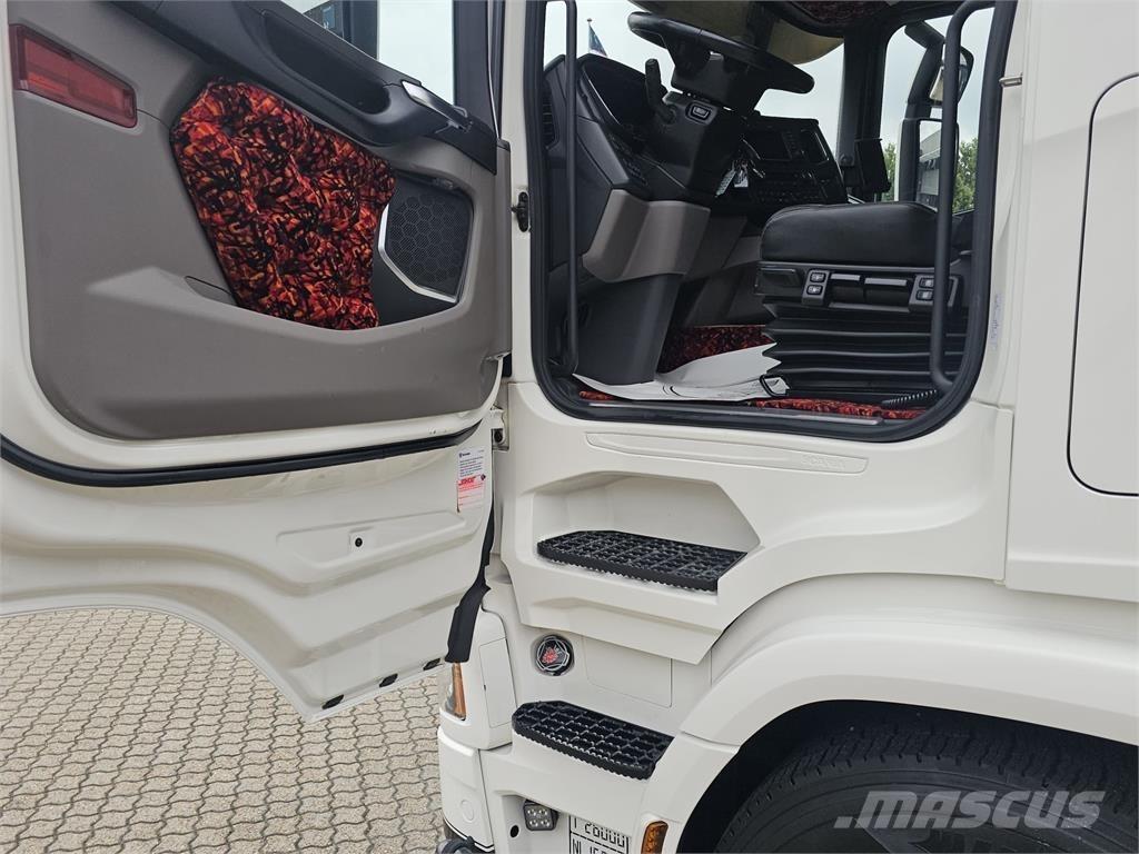 Scania R540 6x2 Cabezas tractoras