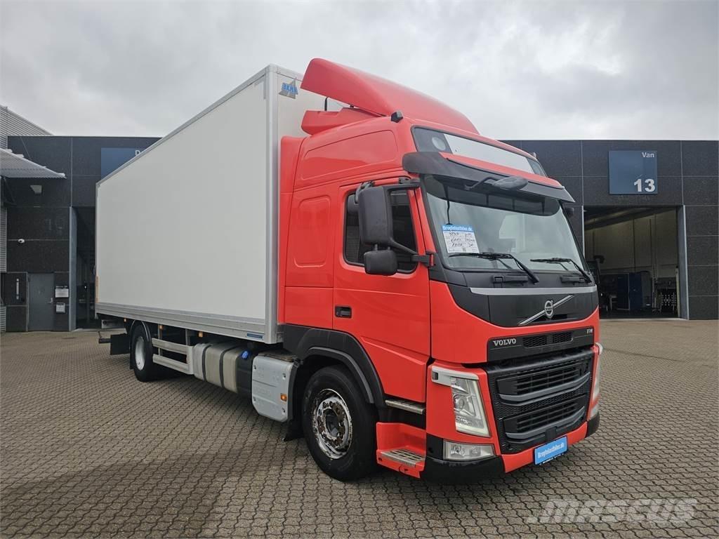 Volvo FM340 Camiones caja cerrada