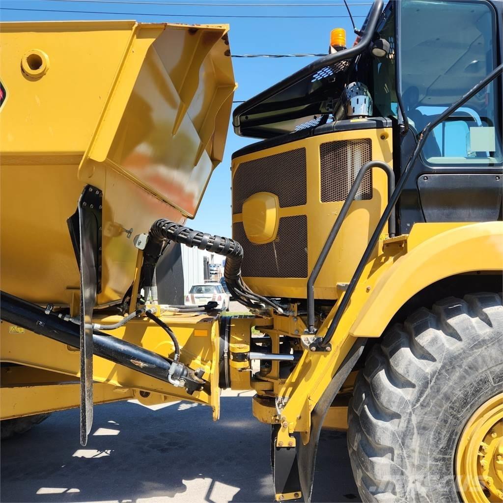 CAT 730C Dúmpers articulados
