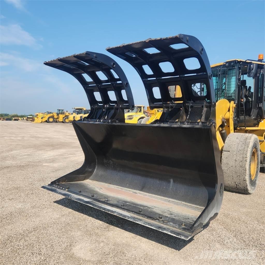 CAT 938M Cargadoras sobre ruedas