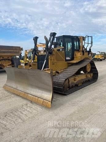CAT D6T LGP Buldozer sobre oruga