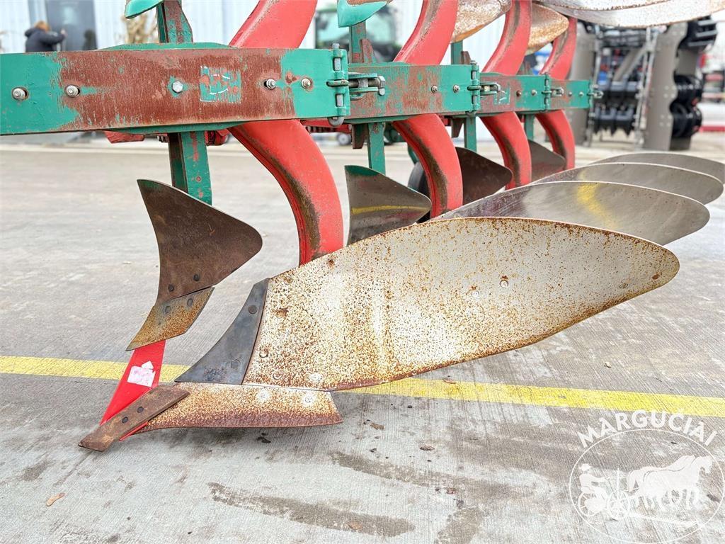 Kverneland 4 korpusų Agricultura - Otros