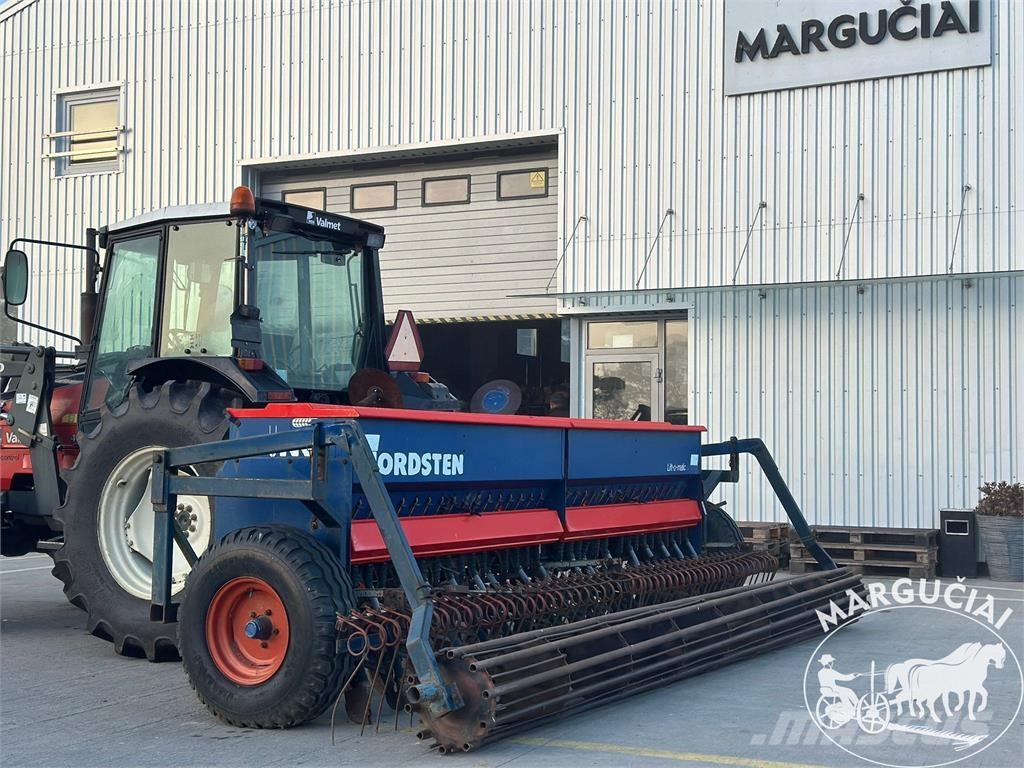 Nordsten CLF 400, 4 m. Agricultura - Otros
