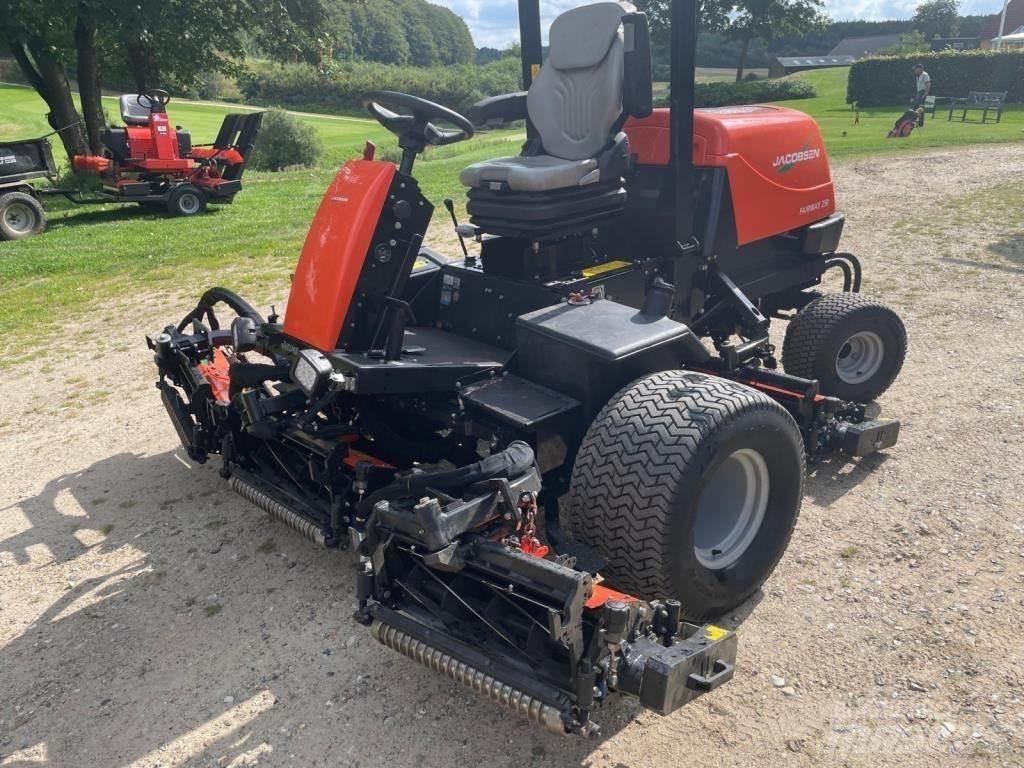 Jacobsen FAIRWAY 250 Tractores corta-césped