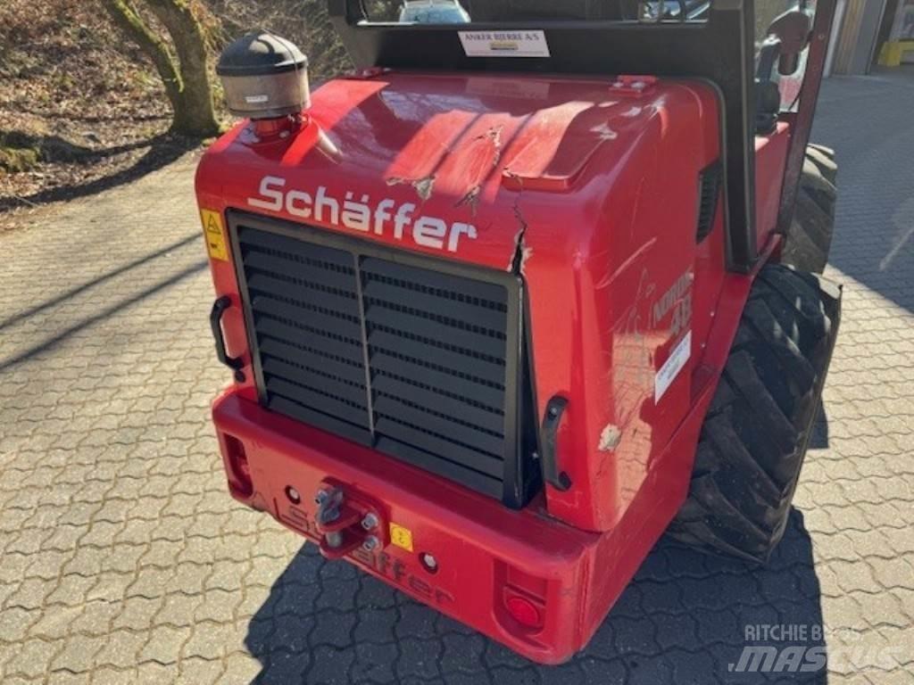 Schäffer Nordic 48 Palas cargadoras