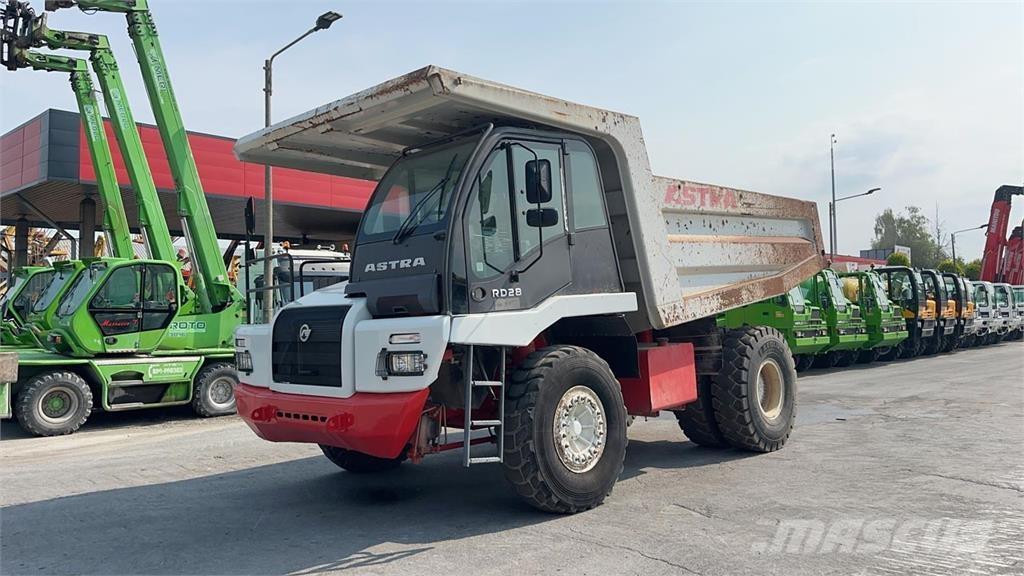 Astra RD28 4x2 Dúmpers de obra