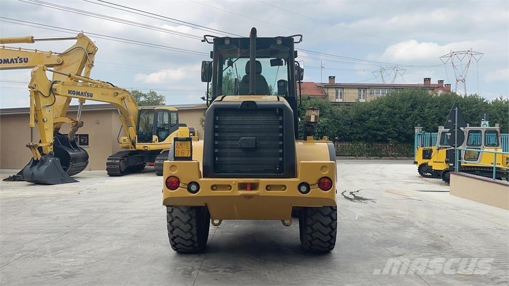 CAT 914M Cargadoras sobre ruedas
