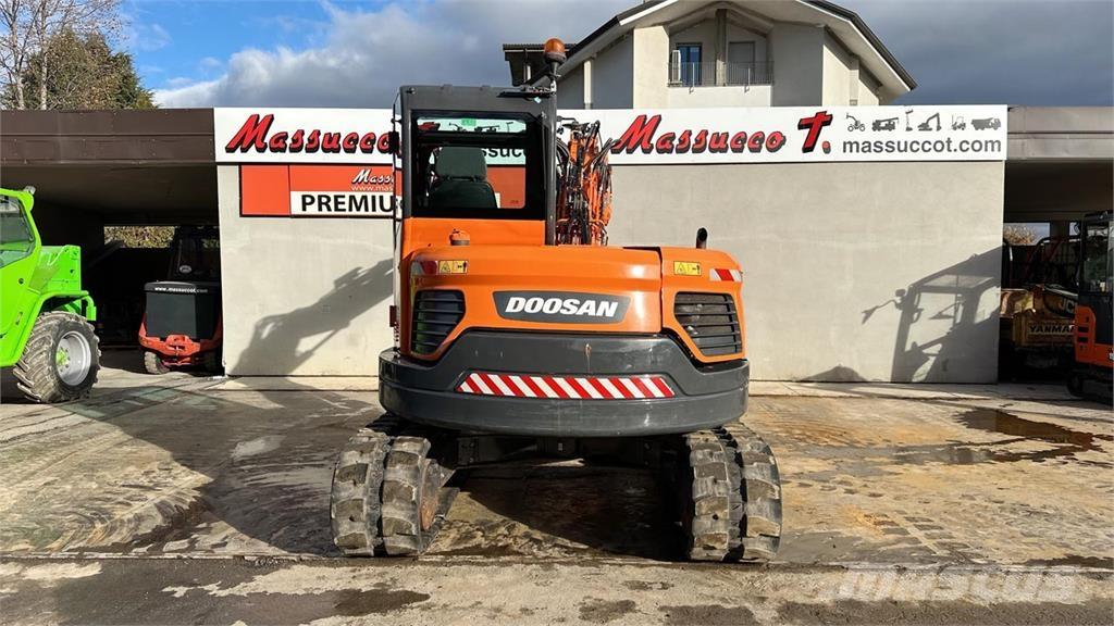 Doosan DX85R-3 Excavadoras 7t - 12t