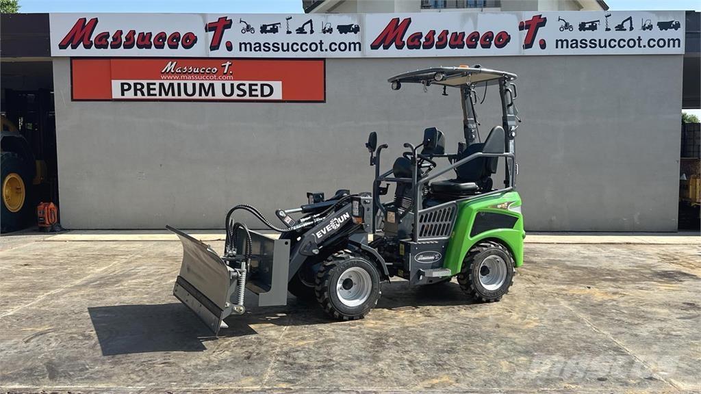 Everun ER08E 4x4 Cargadoras sobre ruedas