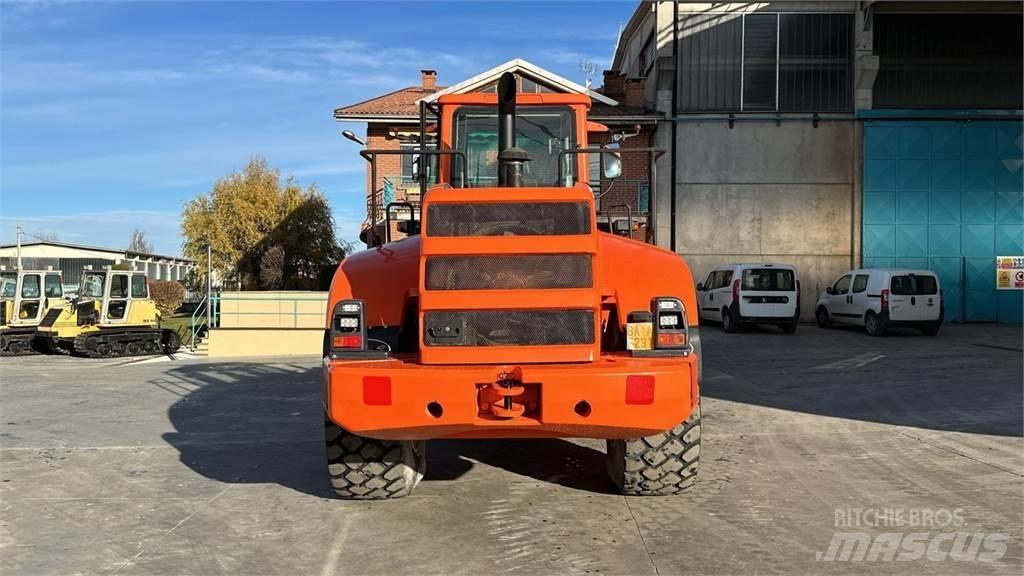 Fiat-Hitachi W190 Cargadoras sobre ruedas