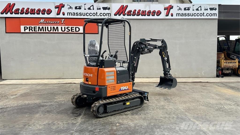 Hitachi ZX19U-2P Mini excavadoras < 7t