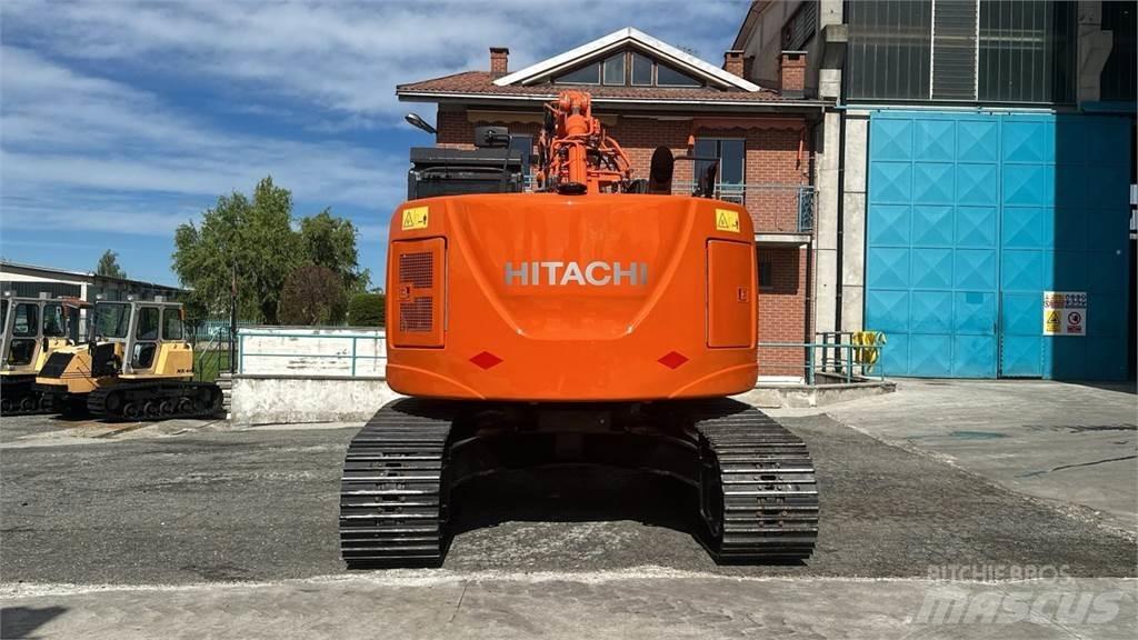 Hitachi ZX225USLC-5B Excavadoras de cadenas