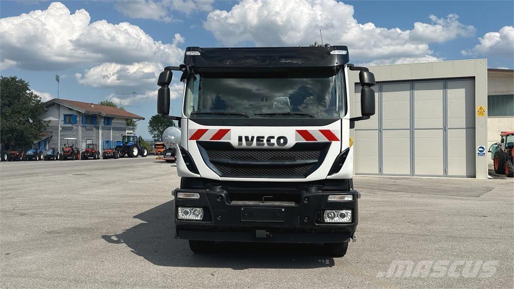 Iveco Stralis 330 6X2 Otros camiones