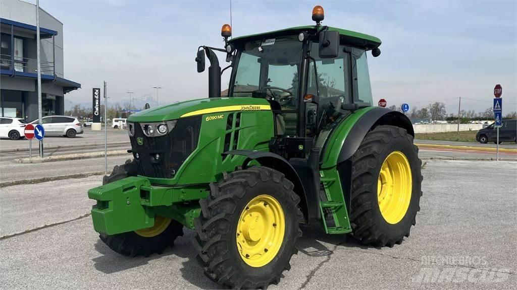 John Deere 6090MC 4X4 Láminas y cuñas quitanieves