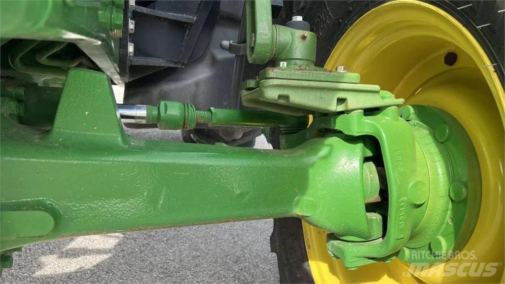 John Deere 6090MC 4X4 Láminas y cuñas quitanieves