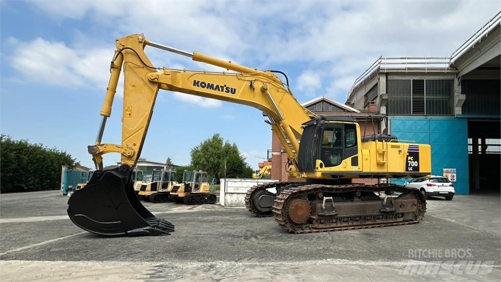 Komatsu PC700 LC-8E0 Excavadoras de cadenas