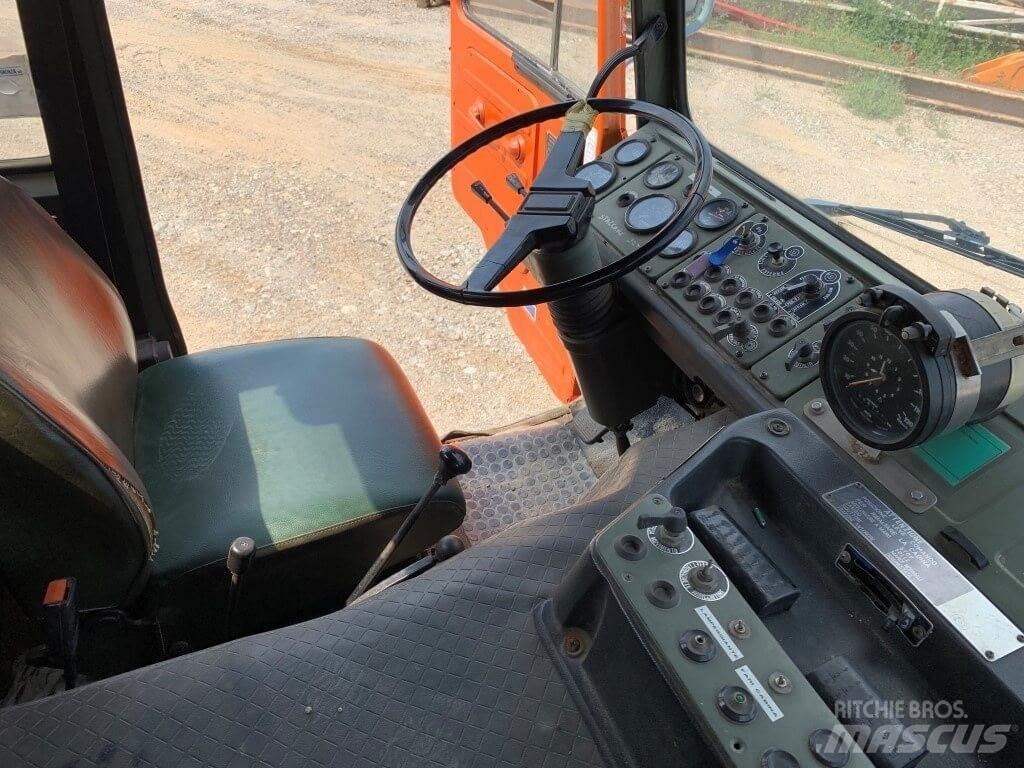 Landini LEGEND 135 Láminas y cuñas quitanieves