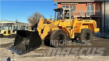 Liebherr L 551 Cargadoras sobre ruedas