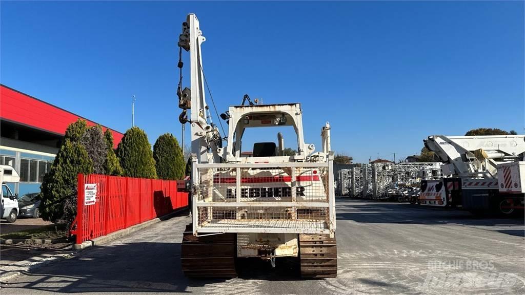 Liebherr RL 22 B Equipos de tuberías