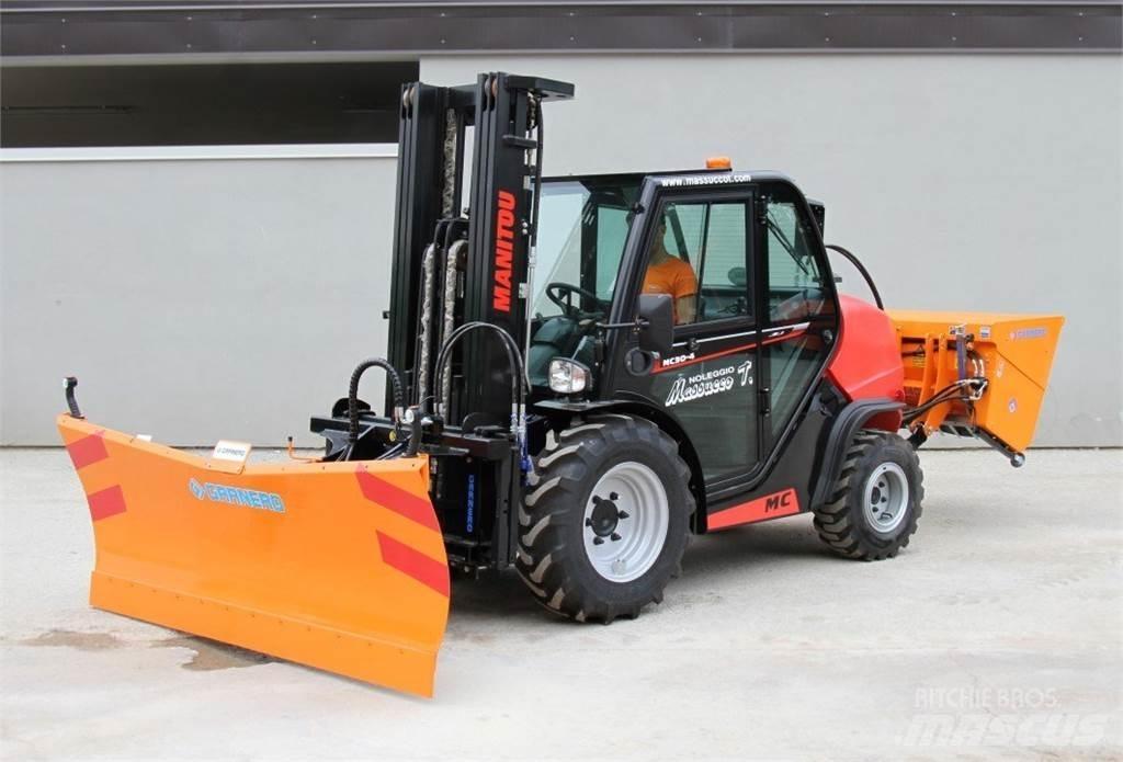 Manitou MC30-4 DK Carretillas diesel