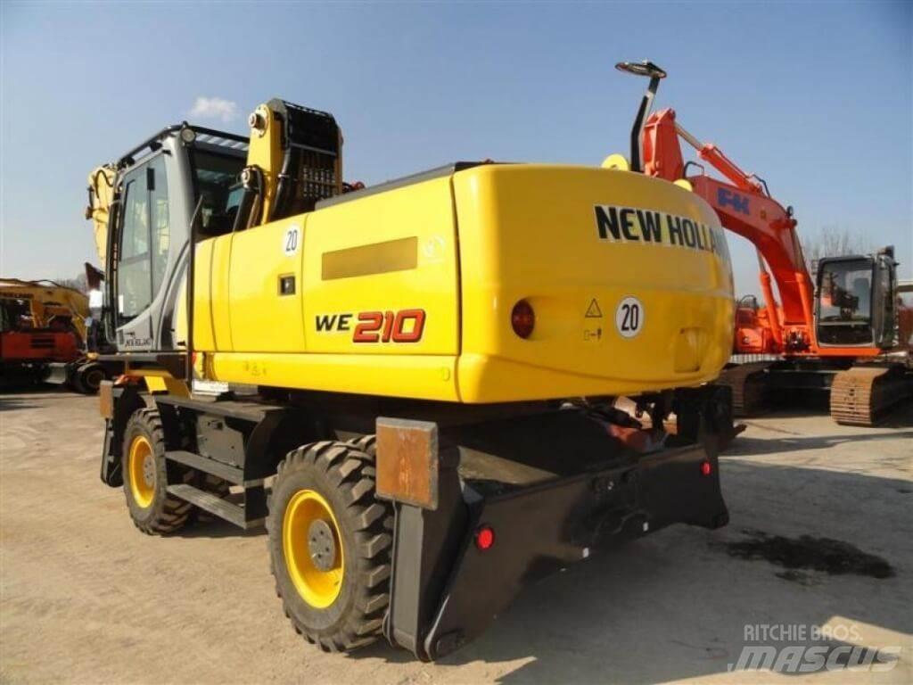 New Holland WE210 Excavadoras de ruedas