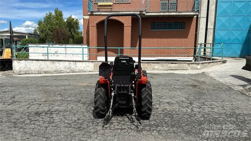  Tigretrac 3800 4x4 Láminas y cuñas quitanieves