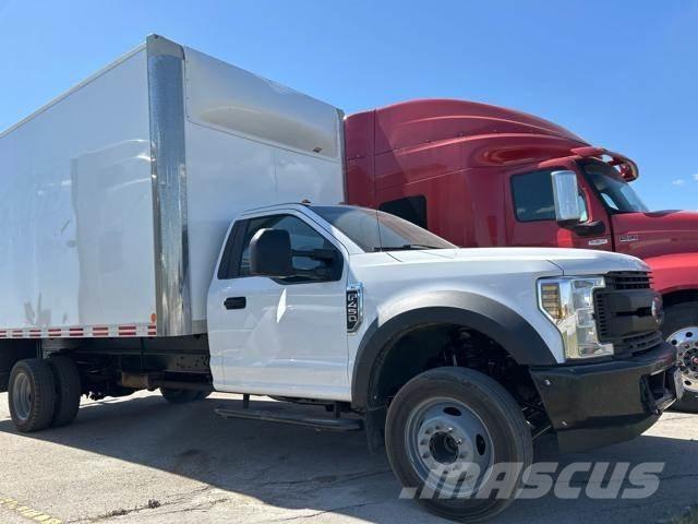 Ford F450 XL 4x2 Camiones caja cerrada