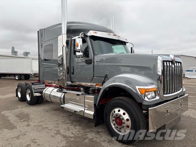 International HX Cabezas tractoras