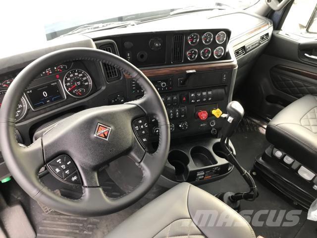 International HX Cabezas tractoras